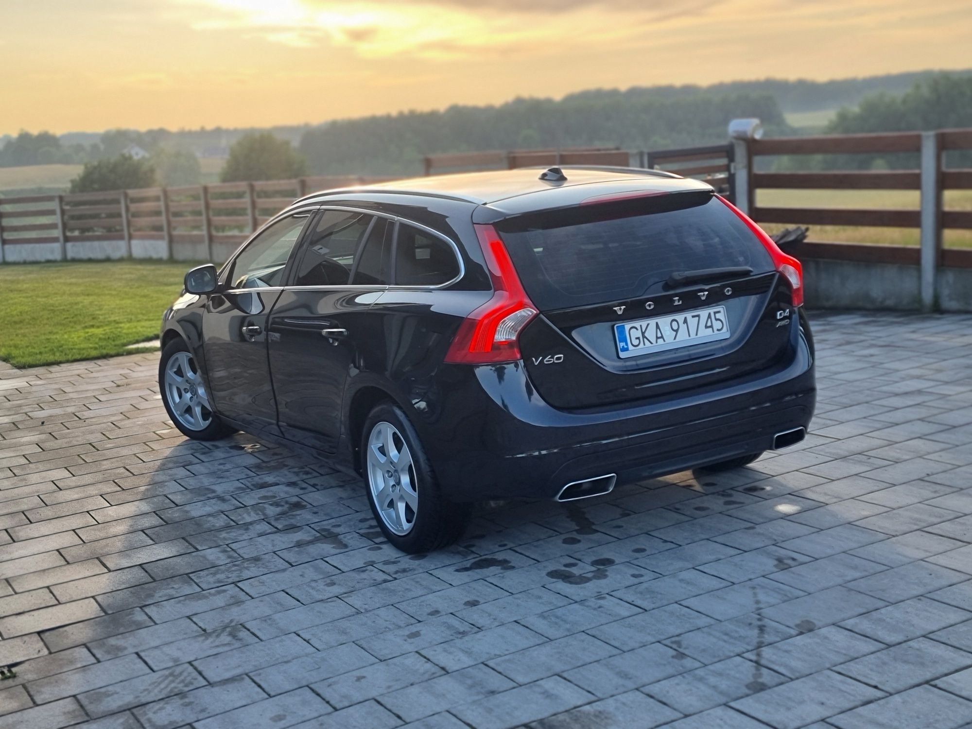Volvo v60 2.0 d4
