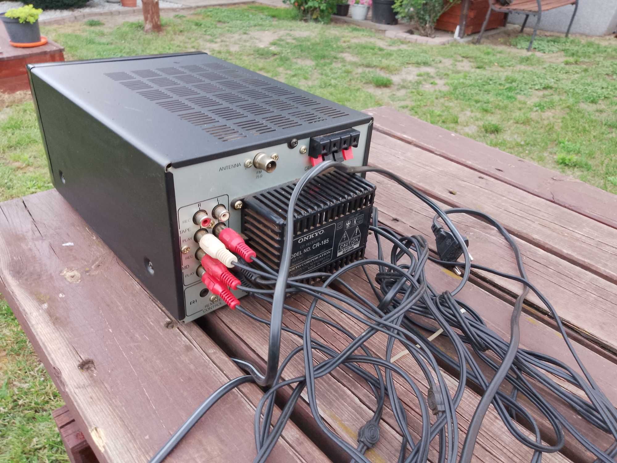 Amplituner Onkyo CR-185. Stan bardzo dobry.
