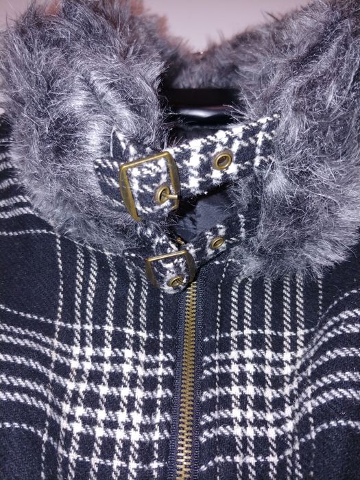 Kamizelka do pasa z futerkiem w kratkę (1)