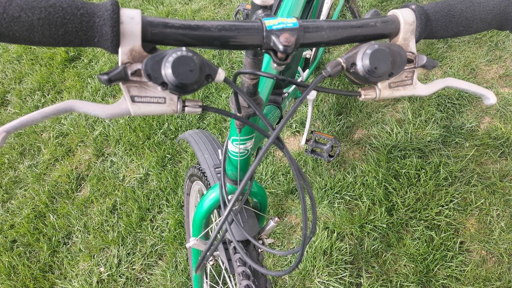 Rower speeder,przerzutki Shimano.