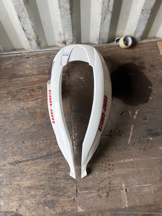 Plastik przod can am renegade 1000