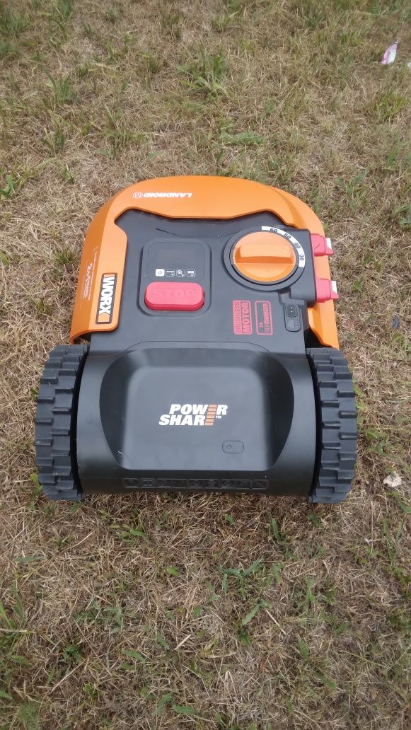 Robot koszący Worx Landroid M500 WR141E kosiarka samojezdna 500m² WORX