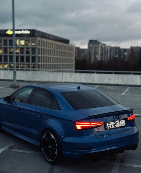 Wynajem aut klasy premium. Audi RS3