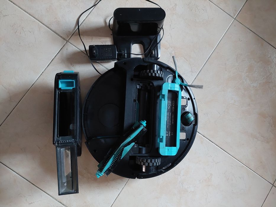 Fantástico  Robot Aspirador Esfregona Conga 4090