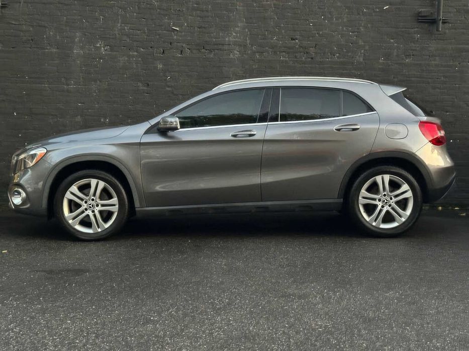 Mercedes-Benz GLA 250 4MATIC      2018