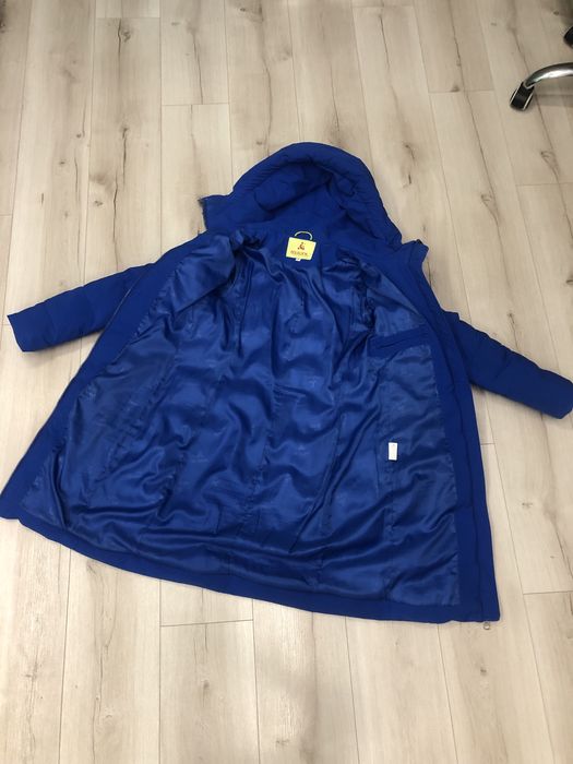 Продам зимову куртку.Розмір 42