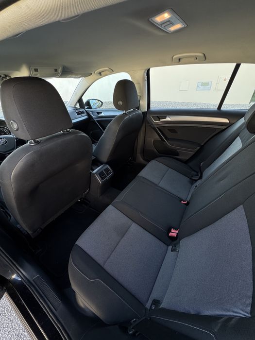 VW Golf 7 - 1.6 TDI Confortline