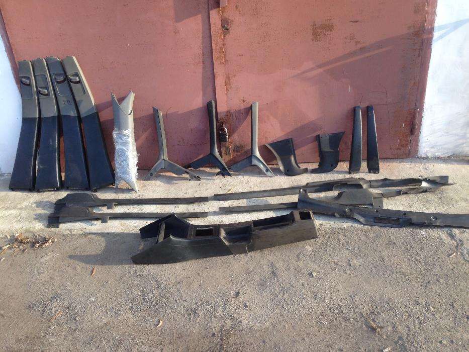 Пластик Салона на Ауди 80/90 Б3/Б4 Есть Все Пластмаски на весь Салон.