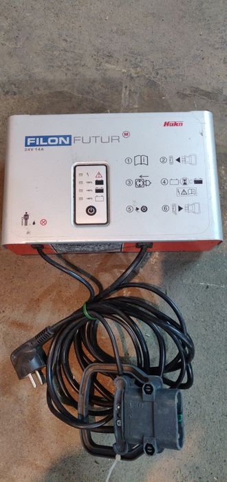 Зарядний пристрій Hako IEB Filon Futur 24V 14A