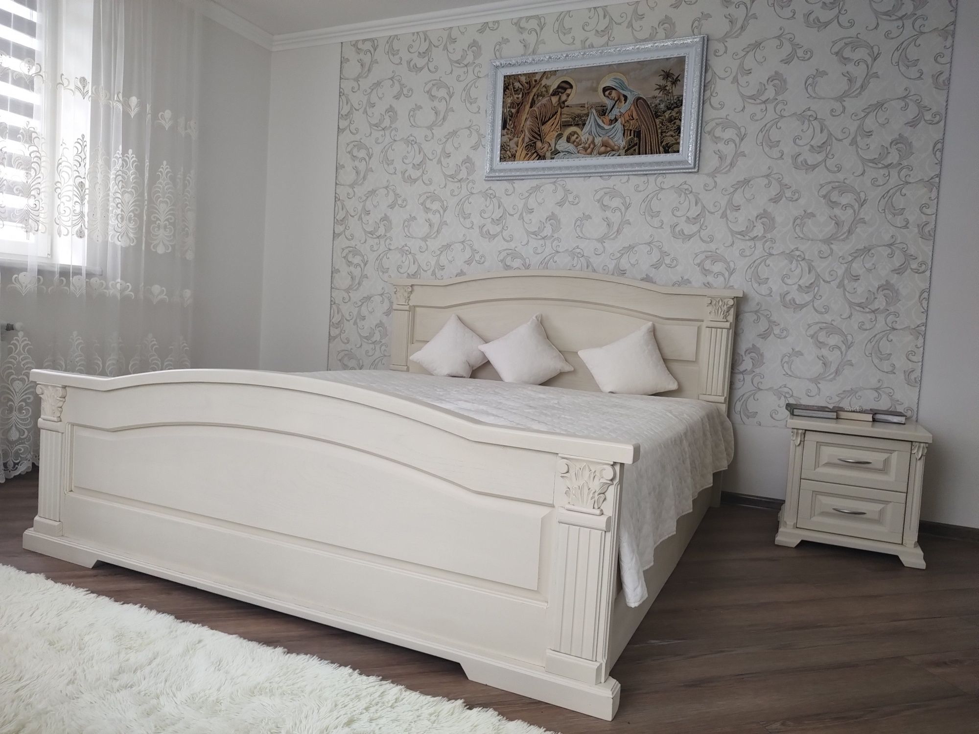 Ліжко двоспальне дерев'яне( ясінь, дуб)