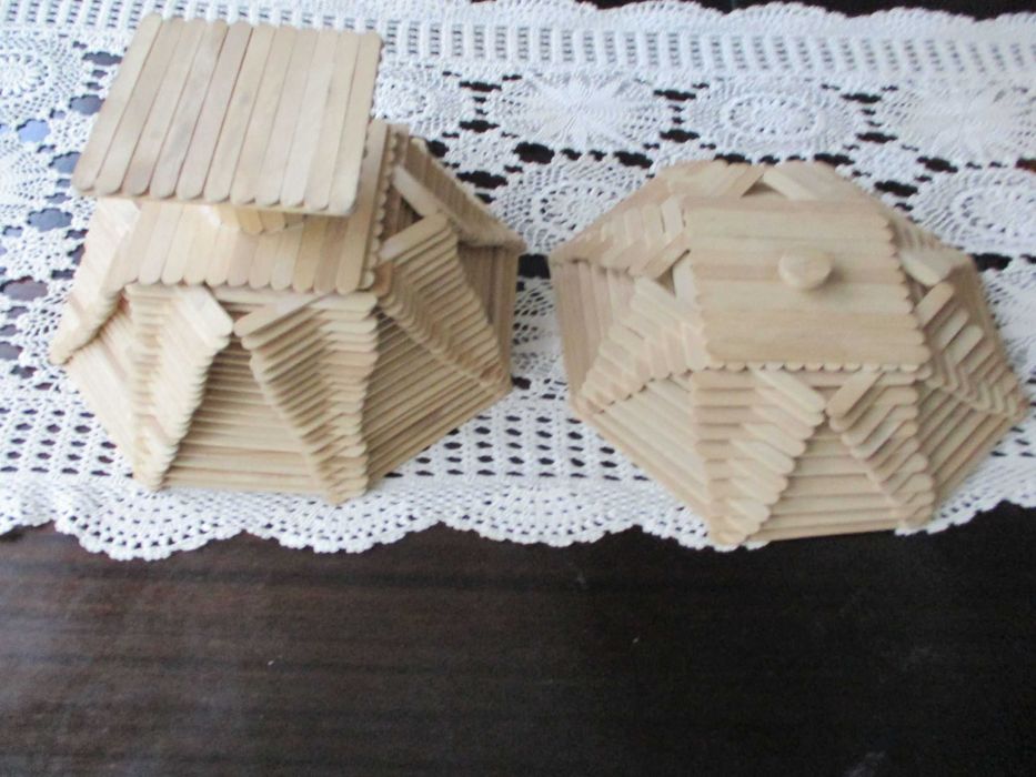 Cesta decorativa em madeira c/ tampa trabalho manual p/ pão, fruta etc