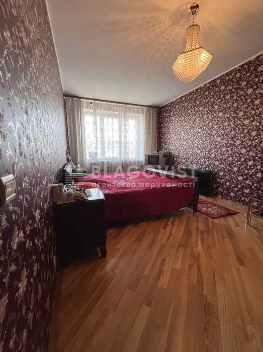 Продаж 3-х кімн Старонаводницька 8, Печерськ ,Центр