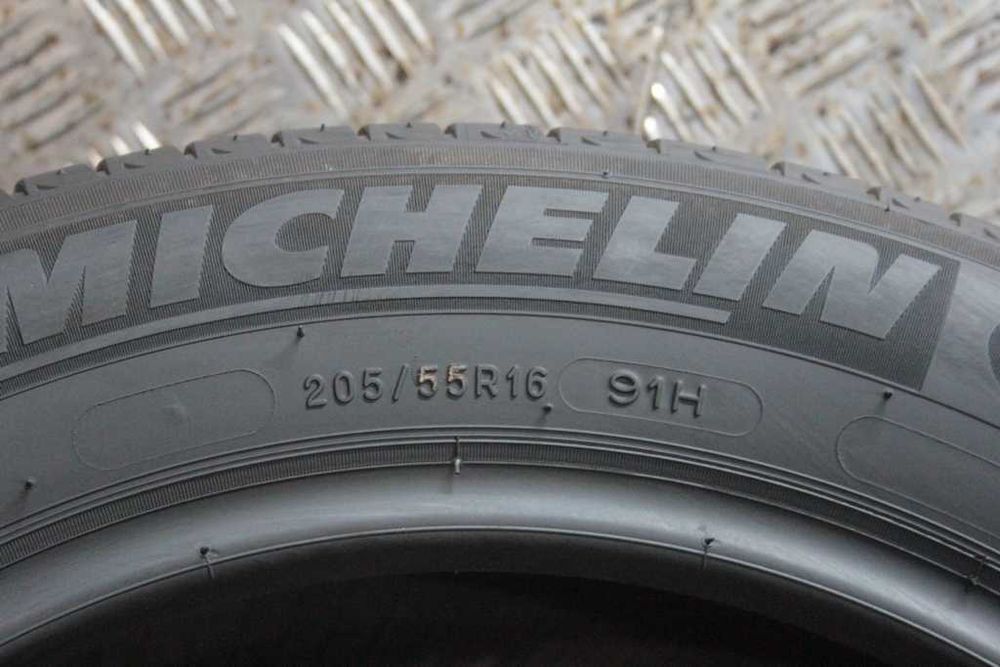 205/55/16 Michelin Energy Saver + 205/55 R16 91H