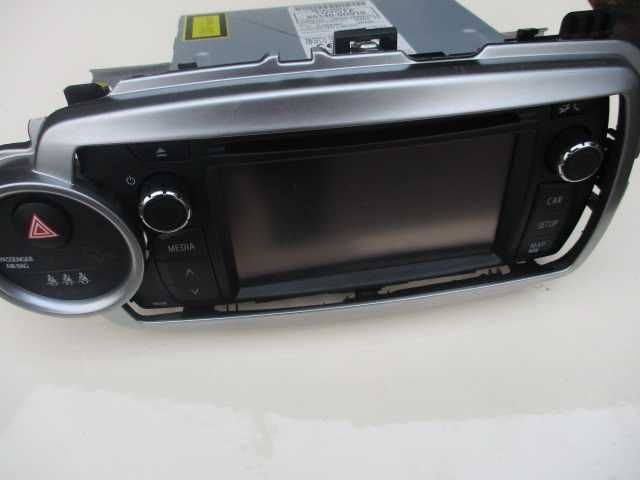 Toyota Yaris III RADIO 86140-0D010