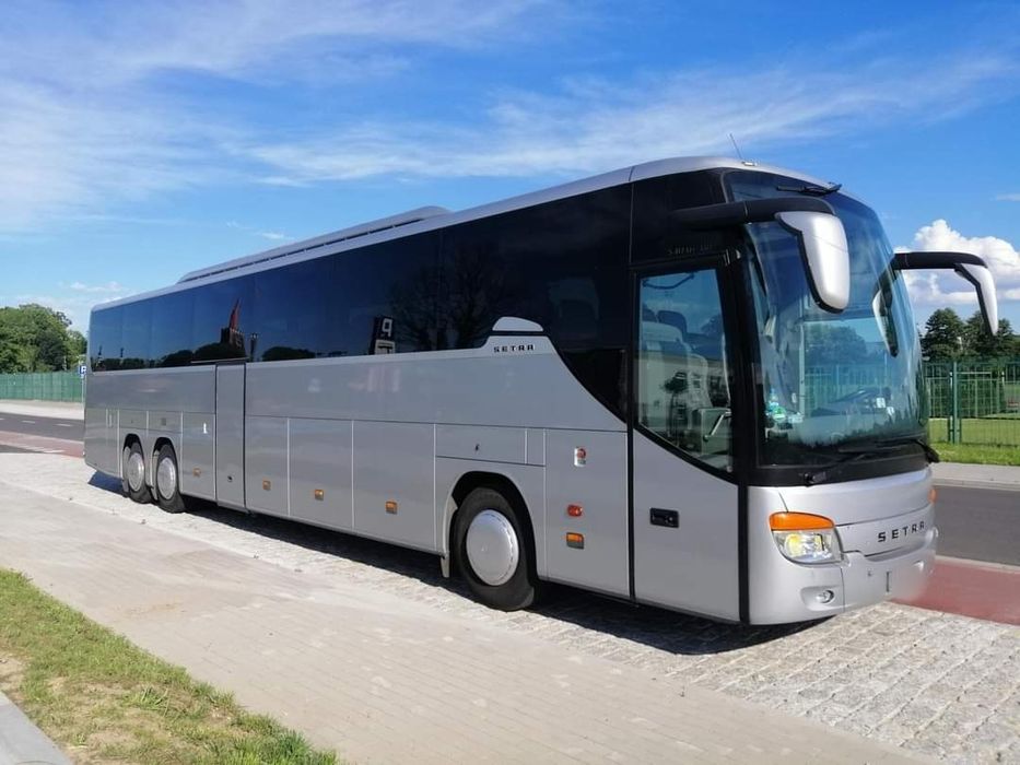 Wynajem busa autobusu autokarów przewóz osób przewozy pracownicze