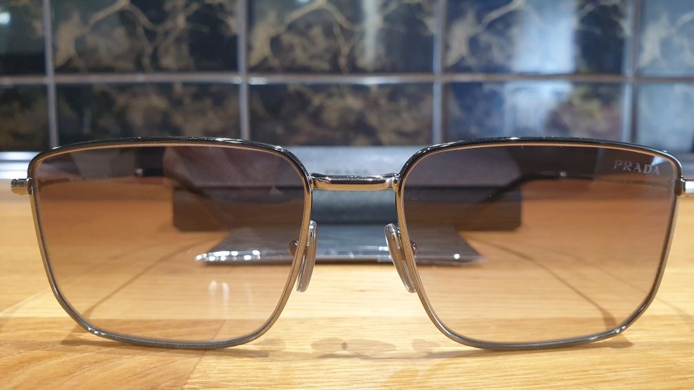 Okulary przeciwsłoneczne Prada SPR52Y, nowe