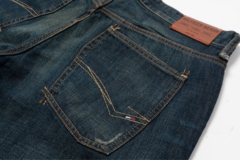 TOMMY HILFIGER Woody Worn Destructed Dark Blue Jeans чоловічі джинси