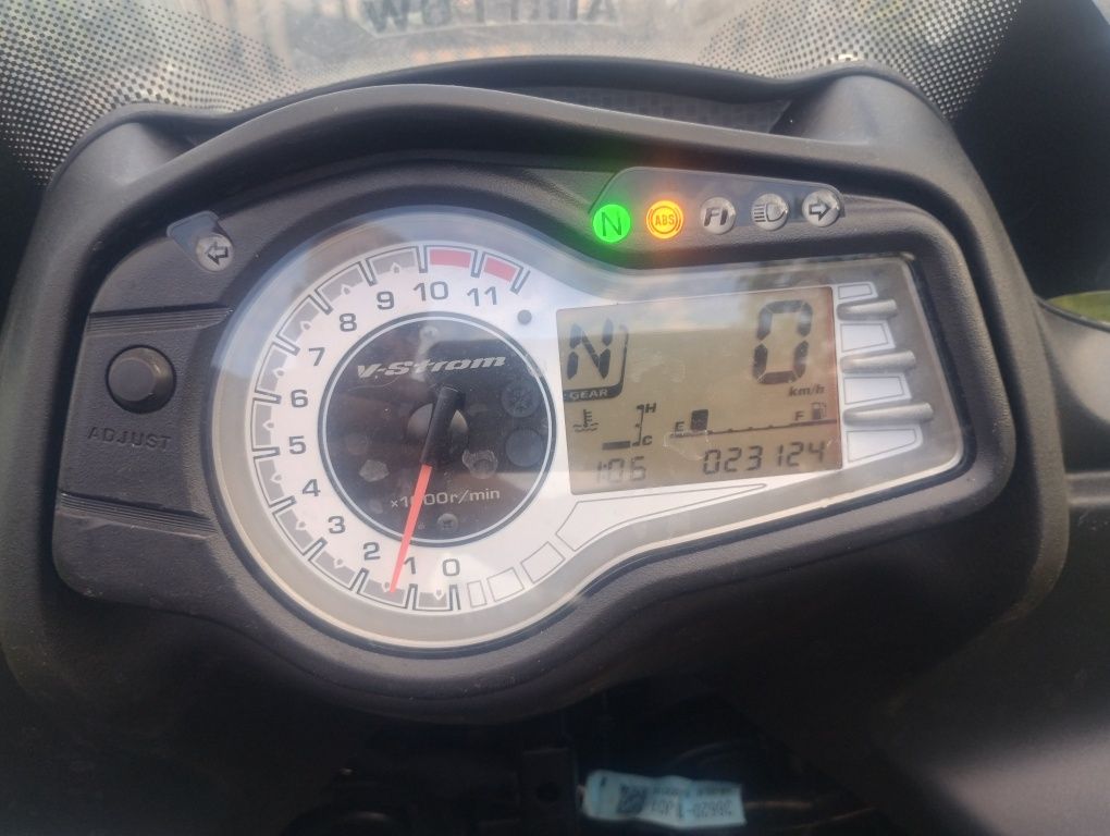 Suzuki DL 650  V- Storm ABS import Niemcy