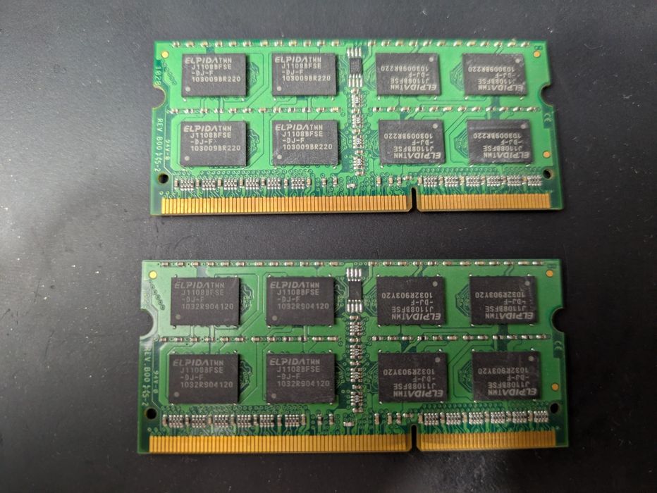 kingston 2gb 2rx8 pc3 10600s