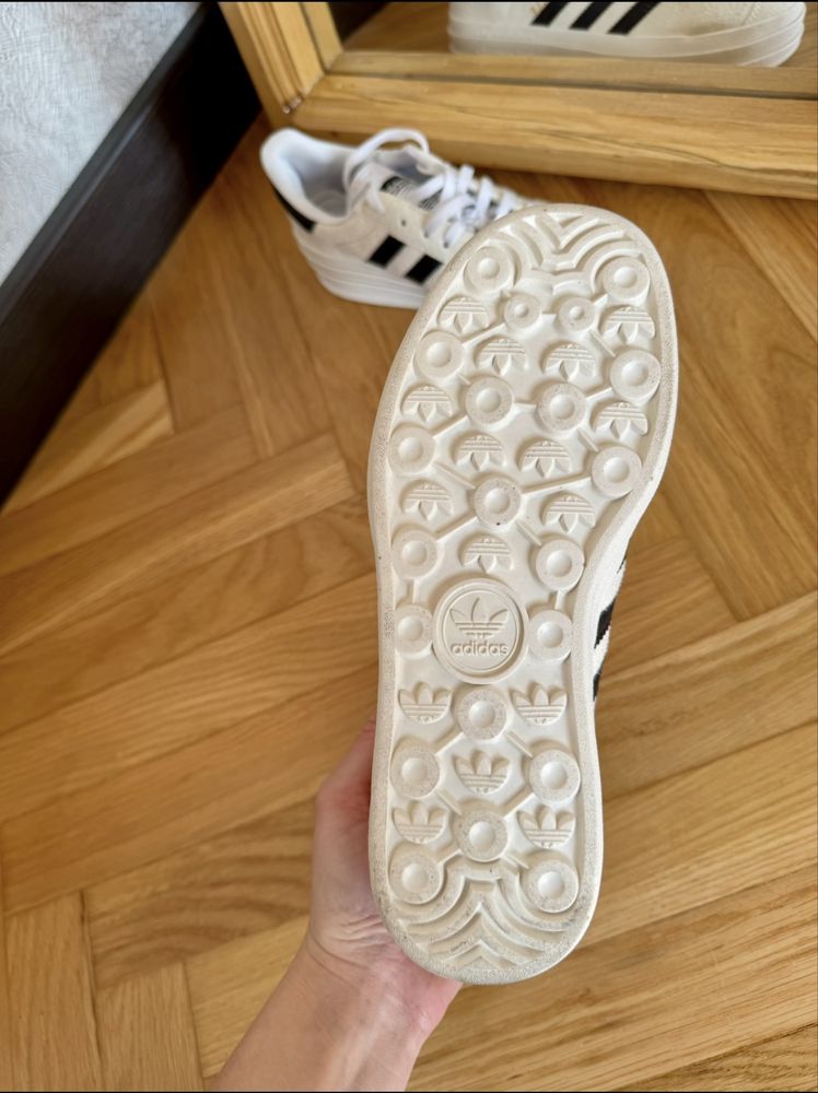 Кросівки adidas gazelle bold