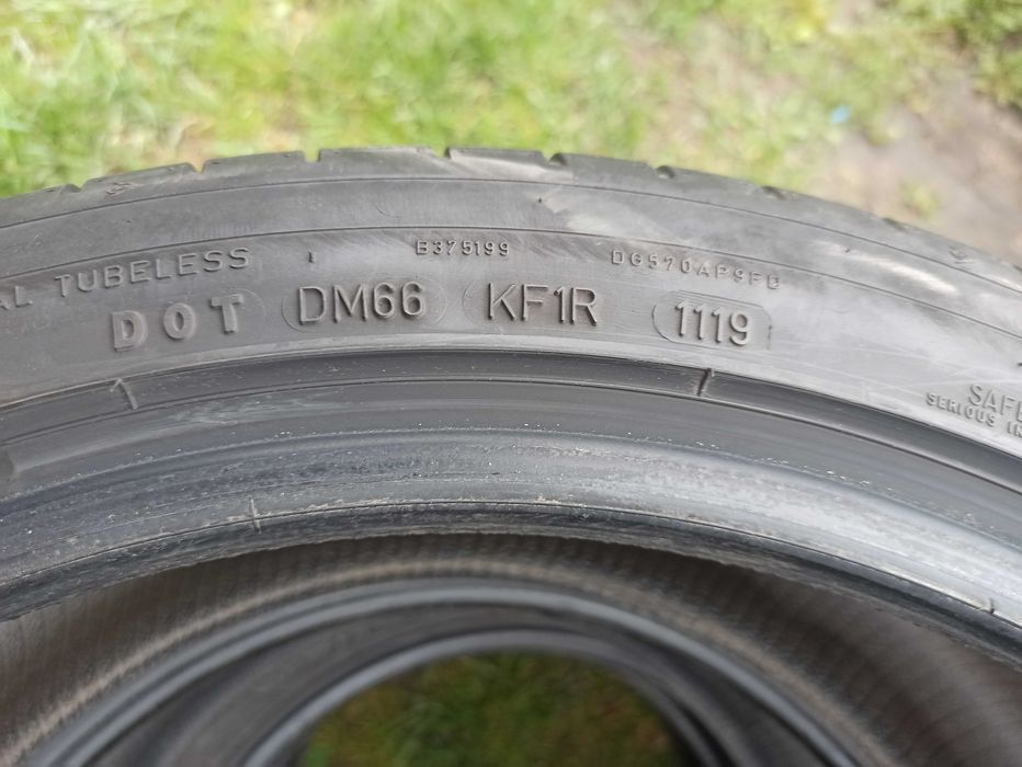 opony letnie 245/40/19 Dunlop Sport Maxx RT2 98Y XL