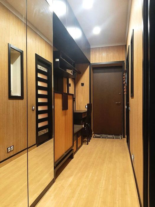 Продам двокімнатну квартиру  пр-т Шевченка 7А м. Вишгород ремонт меблі