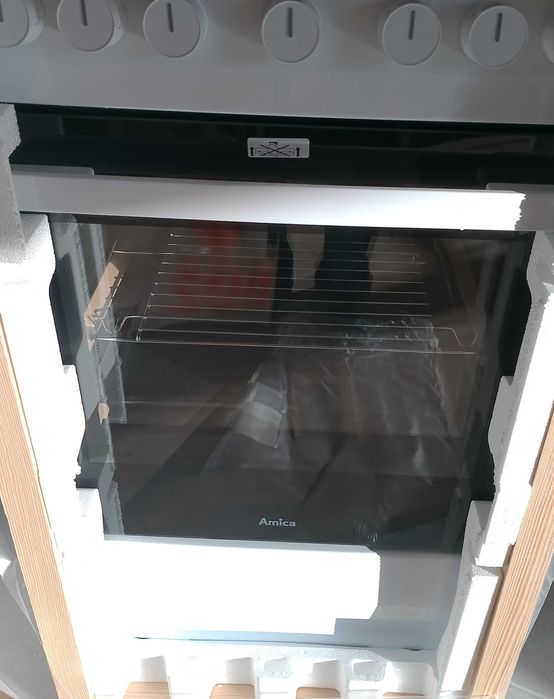 Sprzedam kuchenkę elektryczną Amica