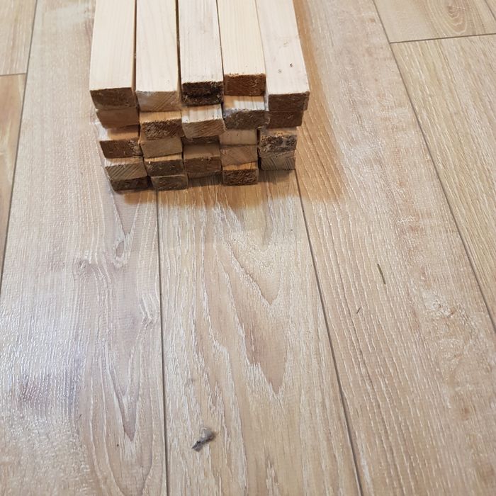 Witam sprzedam listwy na lamele 2x3 cm 250cm