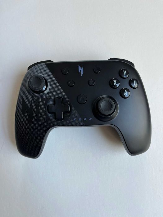 Acer Nitro wireless gaming controller