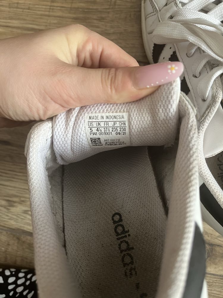Adidas superstar 37 1/3