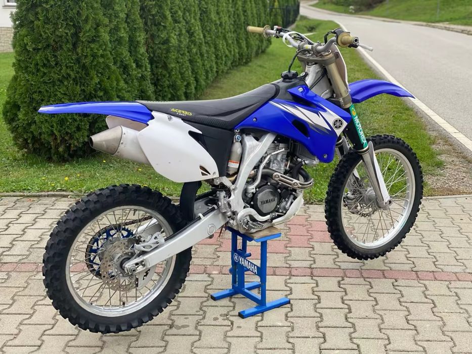 Yamaha YZ250F BEZ WKŁADU(nie ktm husqvarna gasgas suzuki)