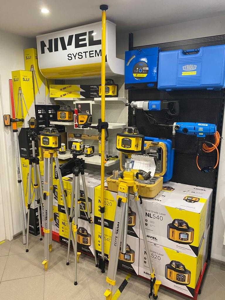 Niwelator NL540 DIGITAL RD700 Nivel System Statyw Łata Cyfrowy Leica