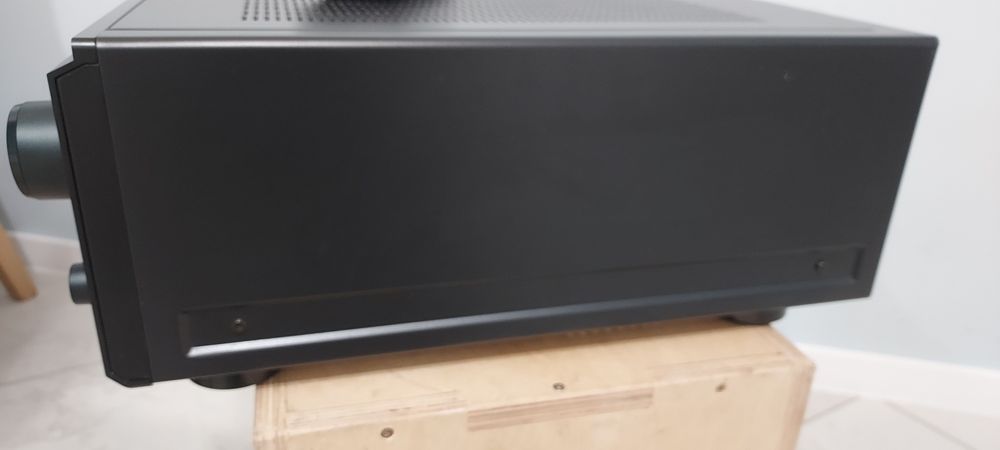 Amplituner Sony VA 333 ES z pilotem