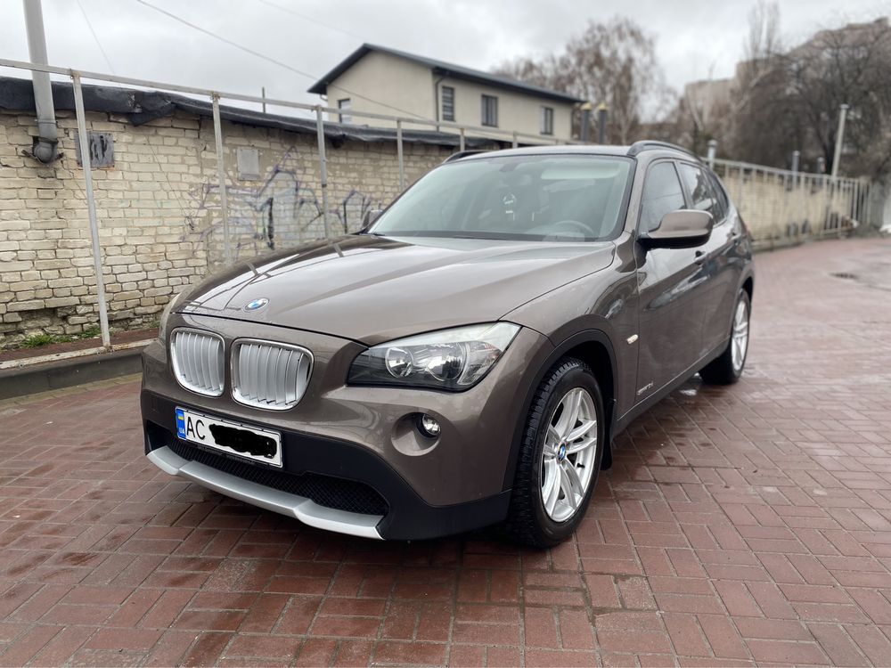 Продам BMW X 1