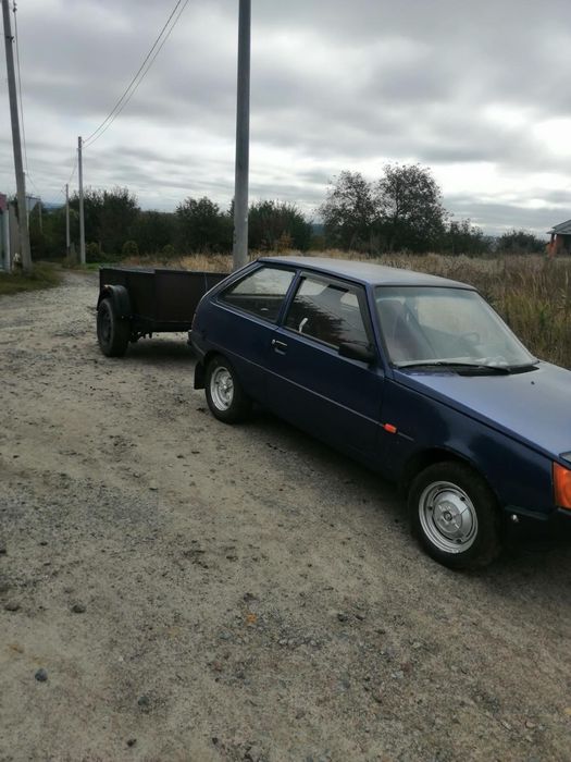 Заз таврия 1102.