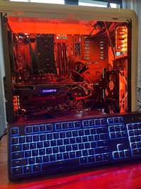 Komputer RTX 2070 | INTEL I5 9600K | 16GB RAM | + RAZER ORNATA CHROMA