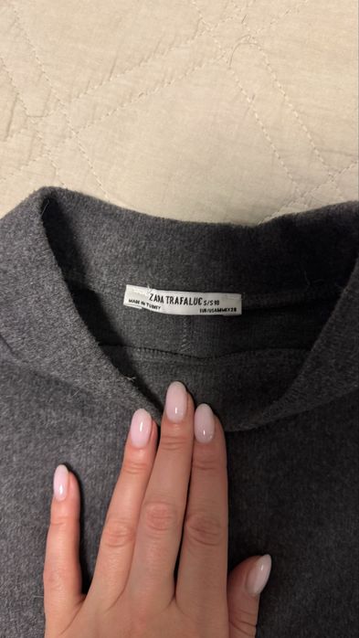 Сукня Zara середньоі довжини