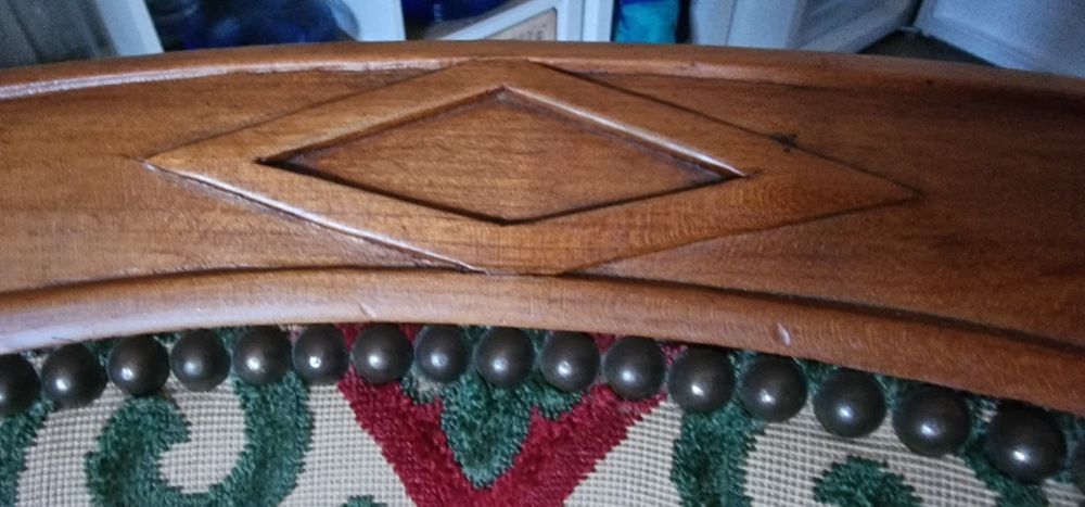 4 cadeiras com classe e requinte