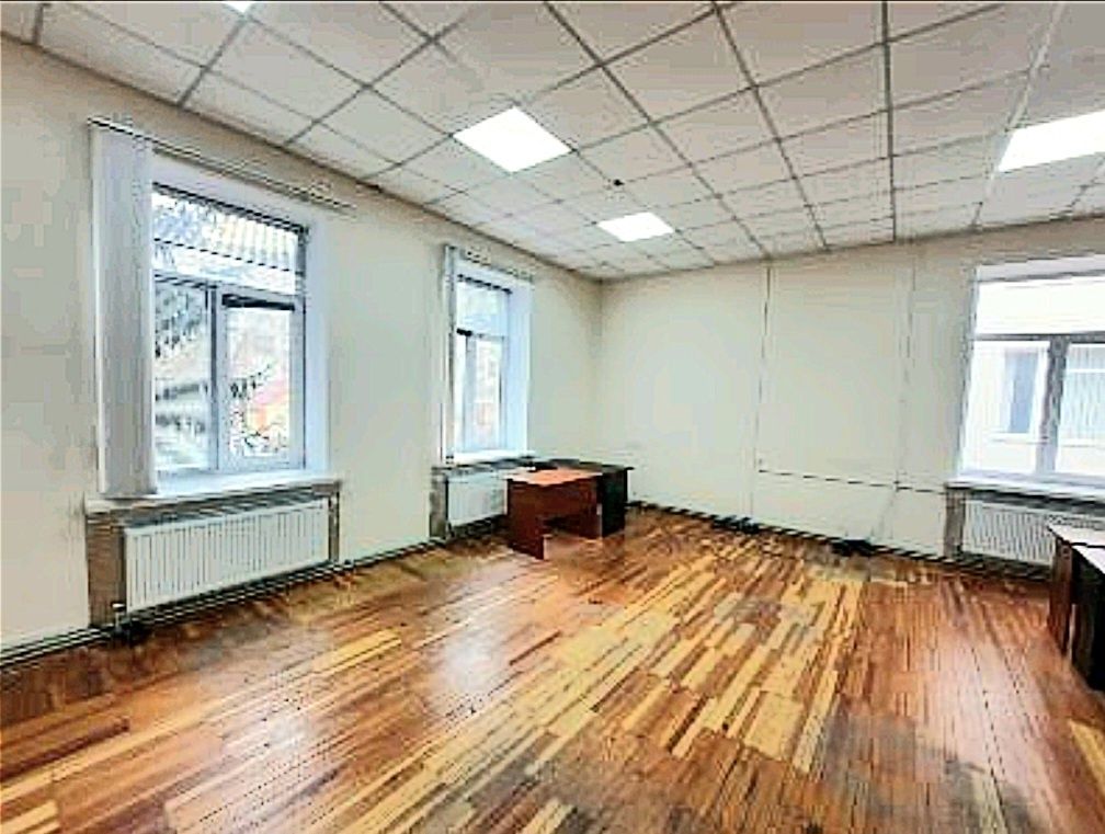 Оренда. Площа S=42 m2. Лен район.