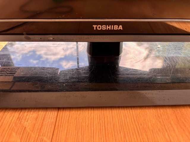Toshiba 32RL939 to telewizor LED