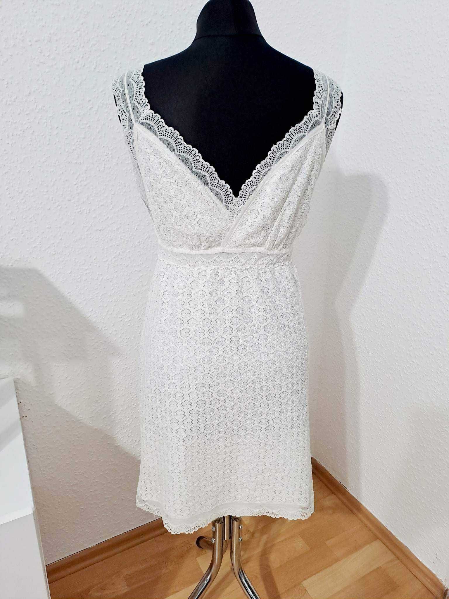 Sukienka letnia biała rozmiar S