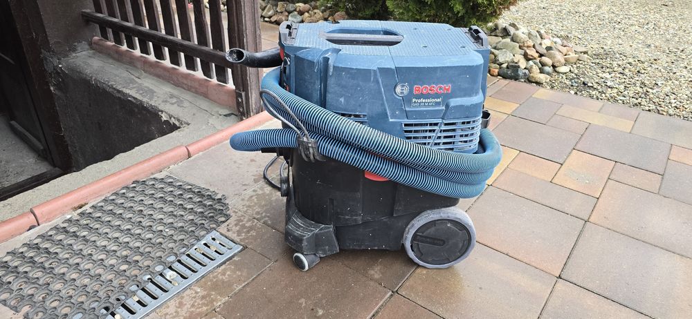 Odkurzacz przemysłowy budowlany Bosch GAS 35 M AFC