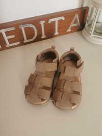 Sandálias para bebé tamanho 20-21 H&M