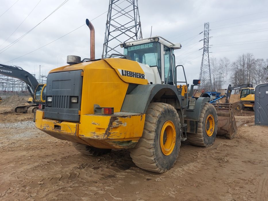 Ładowarka czołową liebherr 544l brutto