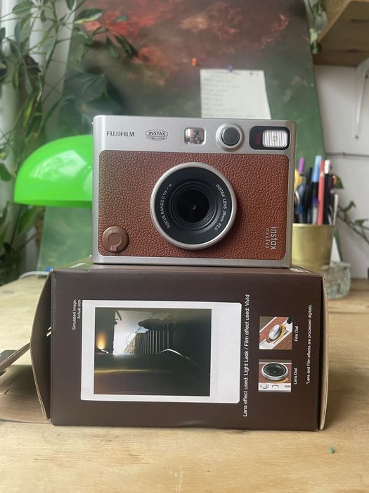 aparat instax mini Evo- brazowo - srebrny