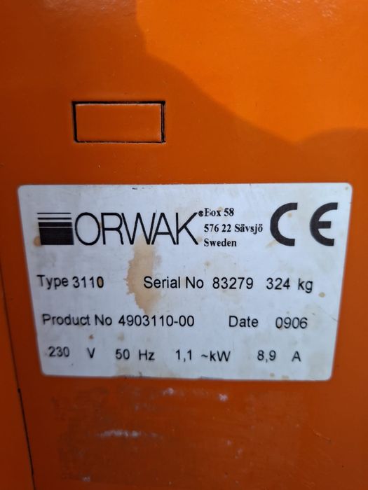Belownica prasa Orwak 3110 do folii kartonu makulatury śmieci odpadów