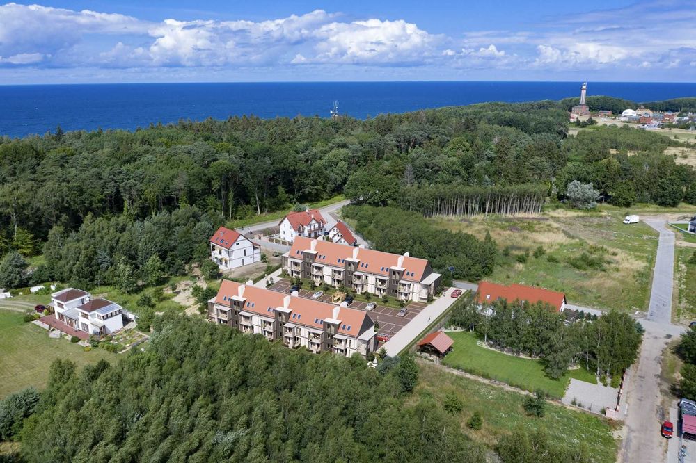 Uroczy apartament z ogródkiem blisko plaży i latarni Niechorze