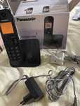 Telefon stacjonarny bezprzewodowy Panasonic PANASONIC KX-TGC210