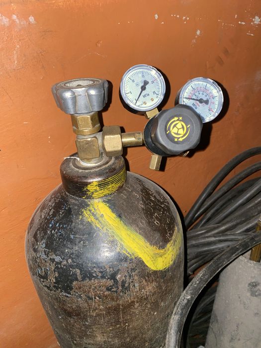Продам балон с редуктором