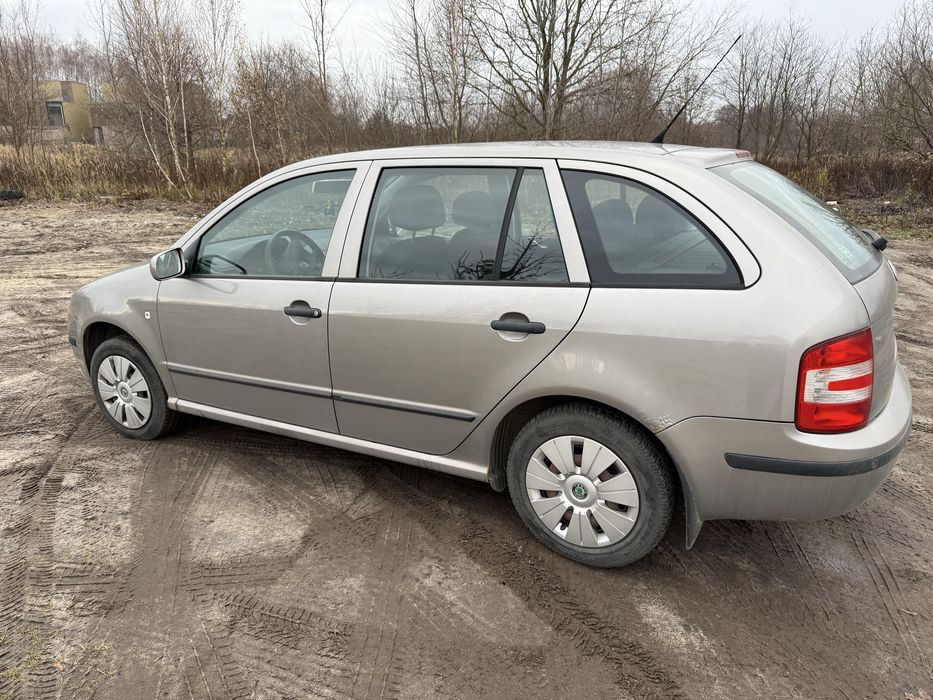 Skoda Fabia kombi (wersja mint) 1.4  75KM (Benzyna - Gaz)